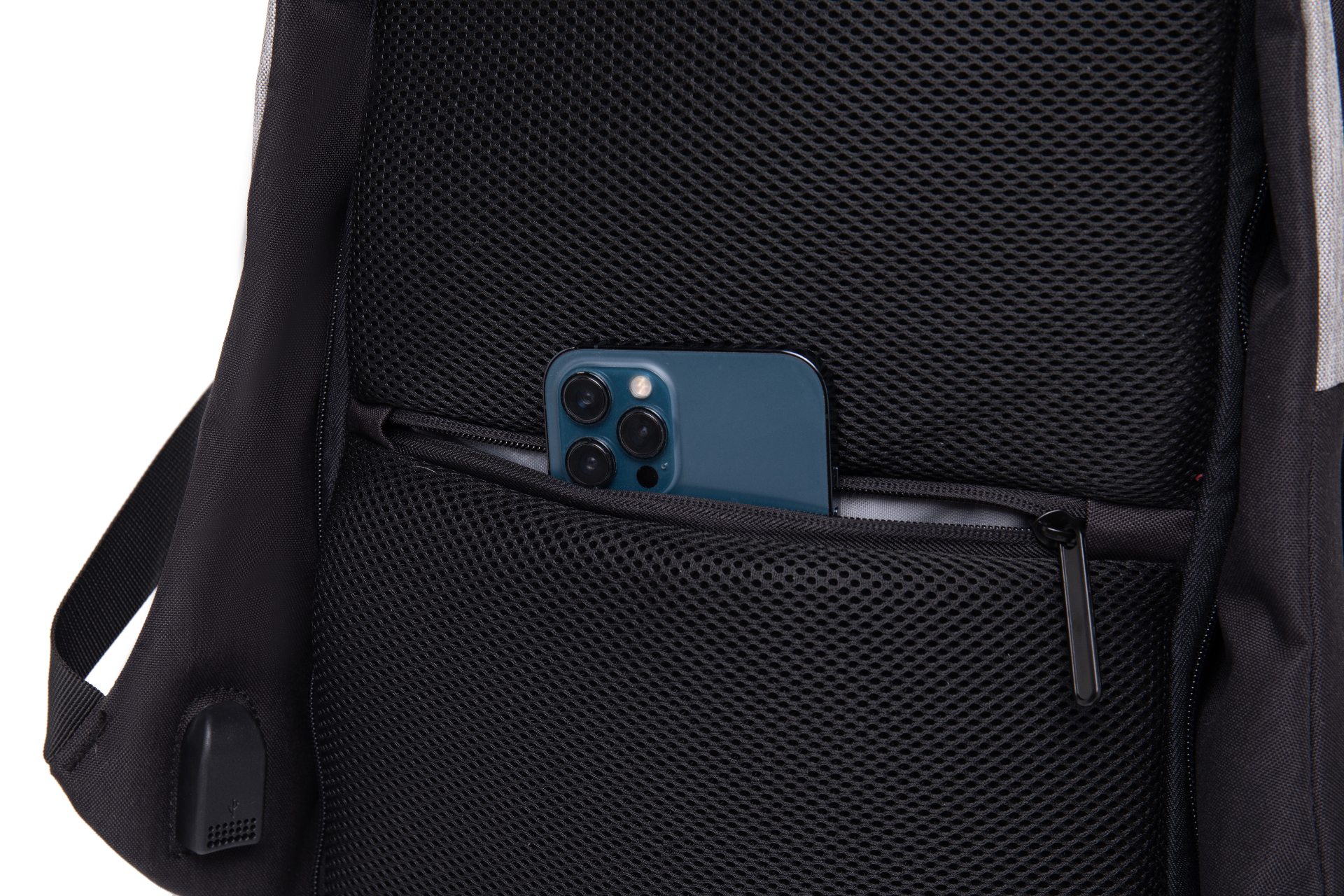 Sac à dos antivol Mini Groovy 17 litres avec port USB, prise jack intégrée et fermetures dissimulées – tissu Oxford anti-coupure – vue 6